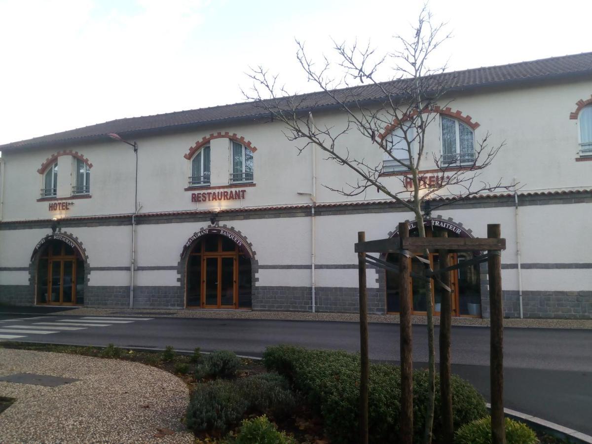 Hotel De La Gare Clisson Exterior foto